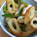 ビギナーえい's cooksnap of when they made 長ネギと竹輪のおかか炒め.