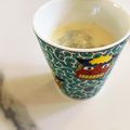 E吉☆'s cooksnap of when they made 超簡単！とろろ昆布と豆乳で湯葉風？豆乳汁.