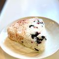 かっちゃん杉's cooksnap of when they made 今日はおにぎり弁当(梅ワカメ).