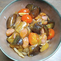 ラフロイグ31年's cooksnap of when they made 茄子とトマトの中華丼.