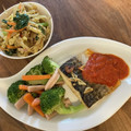 看護師ママのキッチン's cooksnap of when they made クラシコトマトソースで☆塩サバのムニエル.