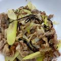 クックWW100Y☆'s cooksnap of when they made 長ねぎと豚こまの塩昆布ペッパー炒め.
