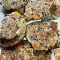 クックIHJQRN☆'s cooksnap of when they made 離乳食 中期手づかみ豆腐ハンバーグ.