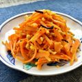 お料理ニャロメ's cooksnap of when they made 簡単人参しりしり.