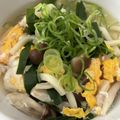 和風ツナマヨ's cooksnap of when they made 【アッサリ味】ニラ卵きのこ♪うどん.
