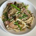y_u♡'s cooksnap of when they made しめじとえのきのニラベーコン炒め.