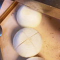 大阪のちゃーちゃん's cooksnap of when they made ストウブで簡単☆玉ねぎ丸ごとスープ.