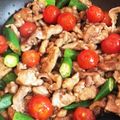 andy☆♪☆'s cooksnap of when they made 疲労回復♪豚肉とオクラとトマトの甘酢炒め.