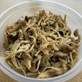 お塩と砂糖's cooksnap of when they made 我が家の常備菜♥ピリ辛きのこ.