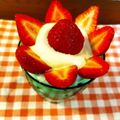 オペル's cooksnap of when they made 失敗したスポンジで｢苺のパルフェ｣.
