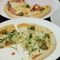 さぁ★たぁ★'s cooksnap of when they made HBピザ生地で☆ソーセージと枝豆のピザ.