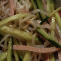 ヨシヨッシー's cooksnap of when they made もやしときゅうりとハムの中華和え.
