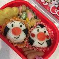 stot's cooksnap of when they made キャラ弁☆おむすびまん&こむすびまん弁当.