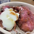 toshio39's cooksnap of when they made ☆温泉卵のせ♪ローストビーフ丼☆.