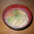 WOODs´'s cooksnap of when they made キャベツ 人参 油揚げの味噌汁^^.
