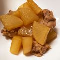 ☆ともよレシピ☆'s cooksnap of when they made 【褒められる】大根と鶏モモの簡単煮物.