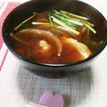 ぱふ's cooksnap of when they made 水菜と新玉ねぎと豚肉のほっこりお味噌汁.