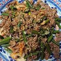 はむはむワンコ's cooksnap of when they made にんにくの茎と牛肉炒め.