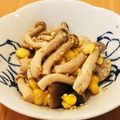 かなりんココりん's cooksnap of when they made 5分副菜！しめじとコーンの胡麻和え♪.