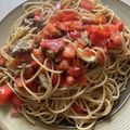 Froggycook's cooksnap of when they made イワシ缶とトマトのパスタ.