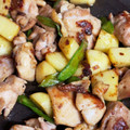 とりぽよ☆ママ's cooksnap of when they made お弁当に！新じゃがと鶏もものバター炒め.