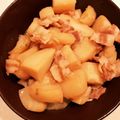 ゆっきい９'s cooksnap of when they made じゃがいもとベーコンの煮っころがし.