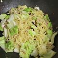 しおり0213's cooksnap of when they made キャベツとツナの白だしペペロンチーノ.