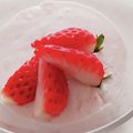 うさぴー☆☆'s cooksnap of when they made 材料4つ★余ったイチゴジャムdeムース.