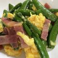 hirosabumi's cooksnap of when they made スナップエンドウ、ベーコンの卵チーズ炒め.