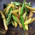 アヤノーリ's cooksnap of when they made アスパラとじゃがいもの和風カレー炒め.