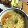 mantacarp's cooksnap of when they made とても簡単なトマタマサンラータン風スープ.