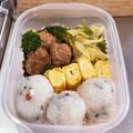 ミアンミアン's cooksnap of when they made お弁当に♪新たまの❤マヨカレー炒め❤.