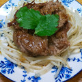 プルンバゴ's cooksnap of when they made 簡単！激ウマ！牛肉もやしのガリバタソース.