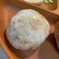 yu🐓's cooksnap of when they made 梅おかかおにぎり.