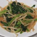にんにくよろい's cooksnap of when they made ☆簡単☆ほうれん草ともやしのバター炒め.