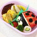 サイチョン's cooksnap of when they made キャラ弁 てんとう虫弁当.
