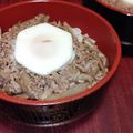 ぬこぬい戸田さん's cooksnap of when they made 鶏のひき肉とごぼうの温玉丼♪.