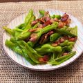 クックZST9AL☆'s cooksnap of when they made ししとうとベーコンの黒こしょう炒め.