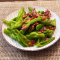 クックZST9AL☆'s cooksnap of when they made ししとうとベーコンの黒こしょう炒め.
