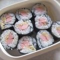 きらり流れ星's cooksnap of when they made 海苔巻きシリーズ！ぎょにたらかっぱ巻き！.