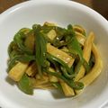 お塩と砂糖's cooksnap of when they made 高野豆腐のチンジャオロース丼.