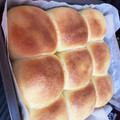 苺姫３ママ's cooksnap of when they made ケーキ生地をまとった＊ちぎりパン＊.