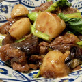 クックM6DK2O☆'s cooksnap of when they made 里芋と牛肉と秋なすの生姜醤油炒め.