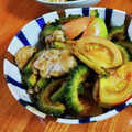 低カロ探検隊's cooksnap of when they made 豚ヒレ肉とゴーヤーとトマトの炒め.