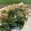 aentli's cooksnap of when they made 苦味が無くなるにんじんの葉のかき揚げ.