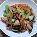 ポニーリボン's cooksnap of when they made ★小松菜☆豚肉☆竹輪のオイマヨ炒め★.