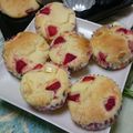 お餅さん's cooksnap of when they made ストロベリー＆ホワイトチョコ マフィン.