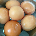 ☆ayumikan☆'s cooksnap of when they made 殻付なのに☆味が付いてるゆで卵.