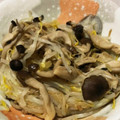 ｓｉｏ's cooksnap of when they made レンジで３分☆ダイエット食　もやしめじ♪.