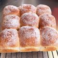 リクック's cooksnap of when they made 全粒粉30%の、手捏ね、くるみちぎりパン.
